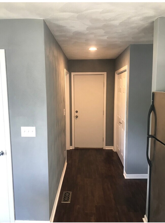 Hallway to attach garage - 214 N Horsman St
