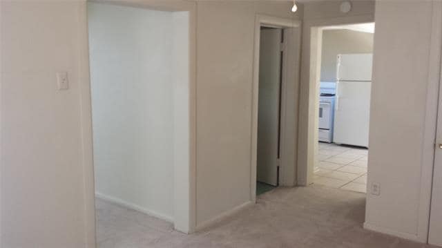 Building Photo - 1517 Ave D