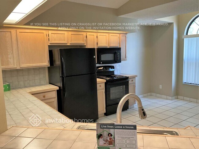 Foto del edificio - 1018 Henson Ct