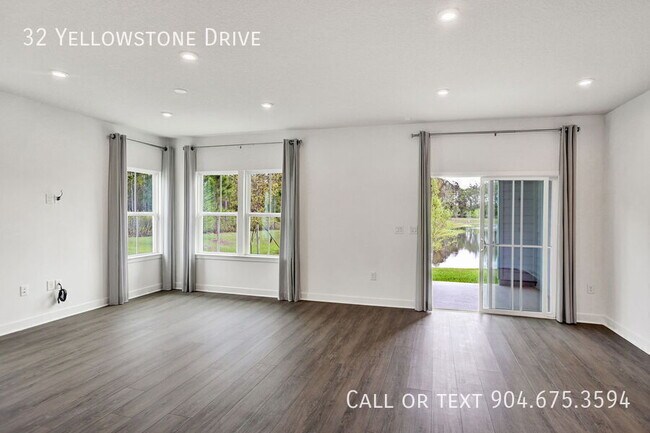 Foto del edificio - 32 Yellowstone Dr