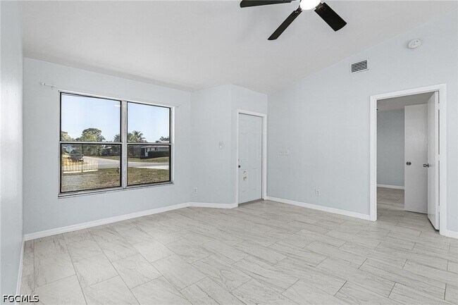 Foto del edificio - 17176 Phlox Dr