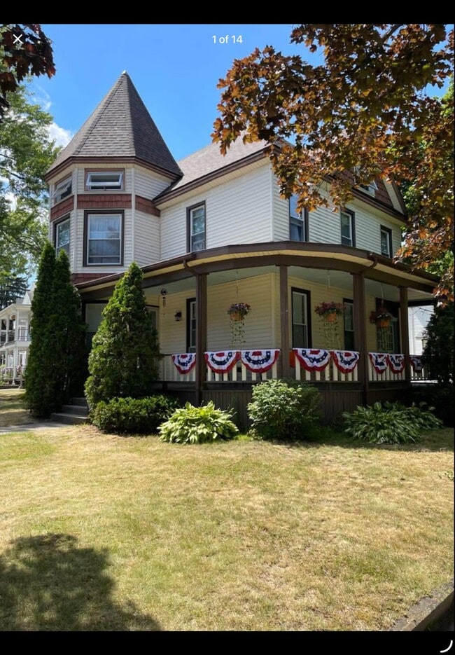 Building Photo - 203 N 2nd Ave