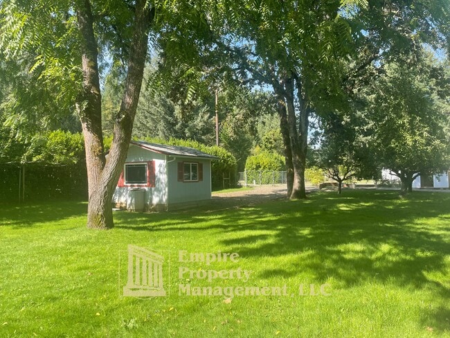 Building Photo - 93127 Marcola Rd