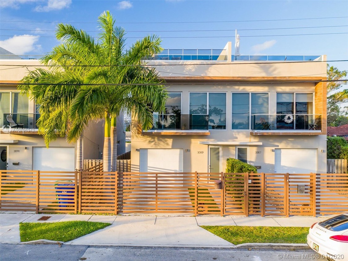 3089 SW 21 street 1 Coral Gables Fl 33145 - 3089 SW 21 street  1 Coral Gables Fl 33145