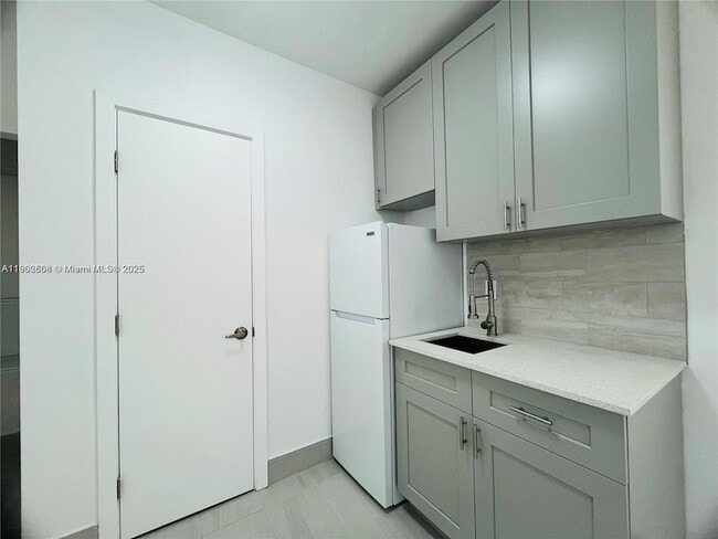 Photo - 13390 NE 6th Ave Apartment