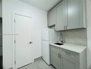 Building Photo - 13390 NE 6th Ave Building Photo - 13390 NE 6th Ave