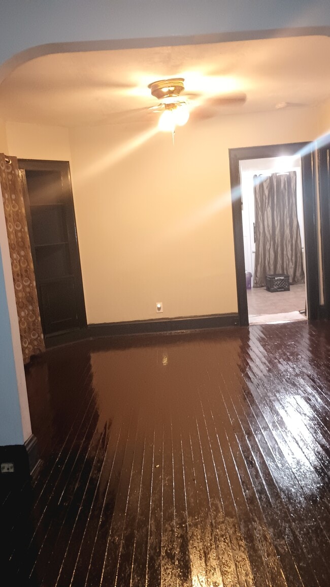 Foto del edificio - 10511 Reno Ave