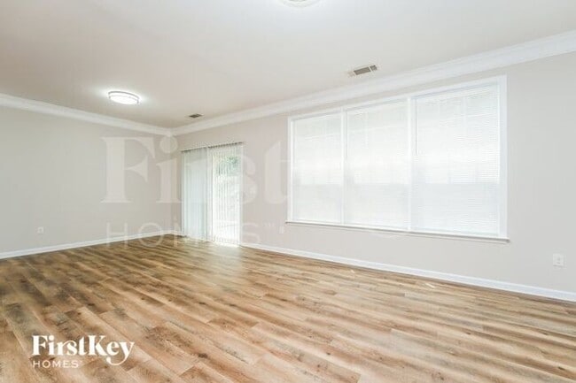 Building Photo - 969 Treymont Way SW