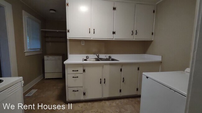 Foto del edificio - 1 br, 1 bath House - 2720 Gwaltney Rd.