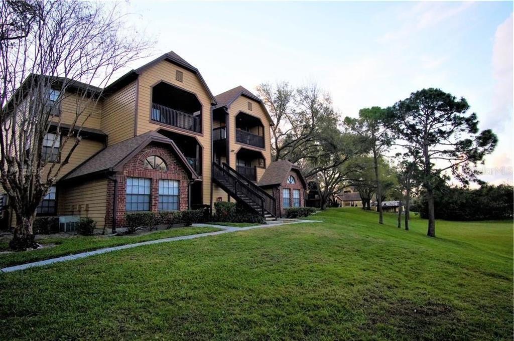 315 Lakepointe Dr Unit 103, Altamonte Springs, FL 32701 Condo for