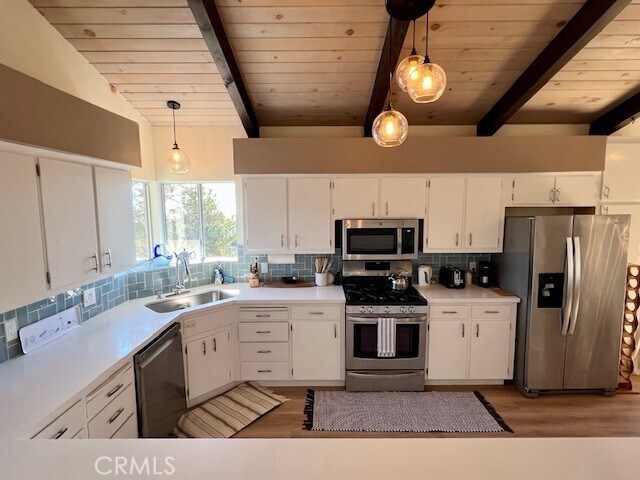 Foto del edificio - 1950 Oxford Ave