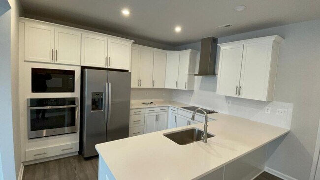 Building Photo - 4652 Wistar Creek Drive Unit A