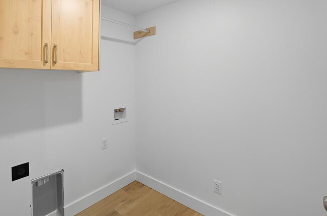 Foto del edificio - 225 265