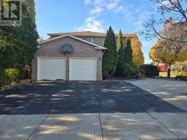 Building Photo - 2470 Wynten Way