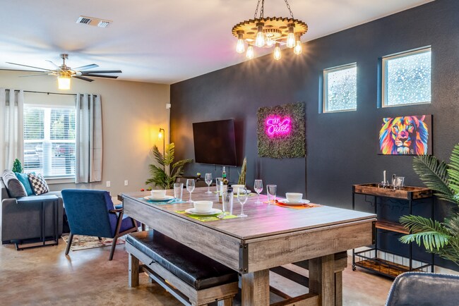 Foto del edificio - 3000 Neal St