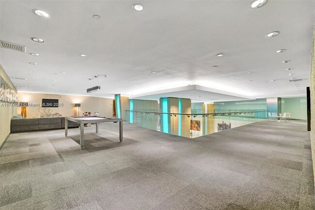 Foto del edificio - 92 SW 3rd St