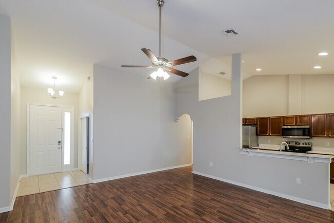 Building Photo - 426 Disston Ave