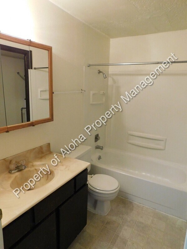 Foto del edificio - 1119 N Arthur Ln