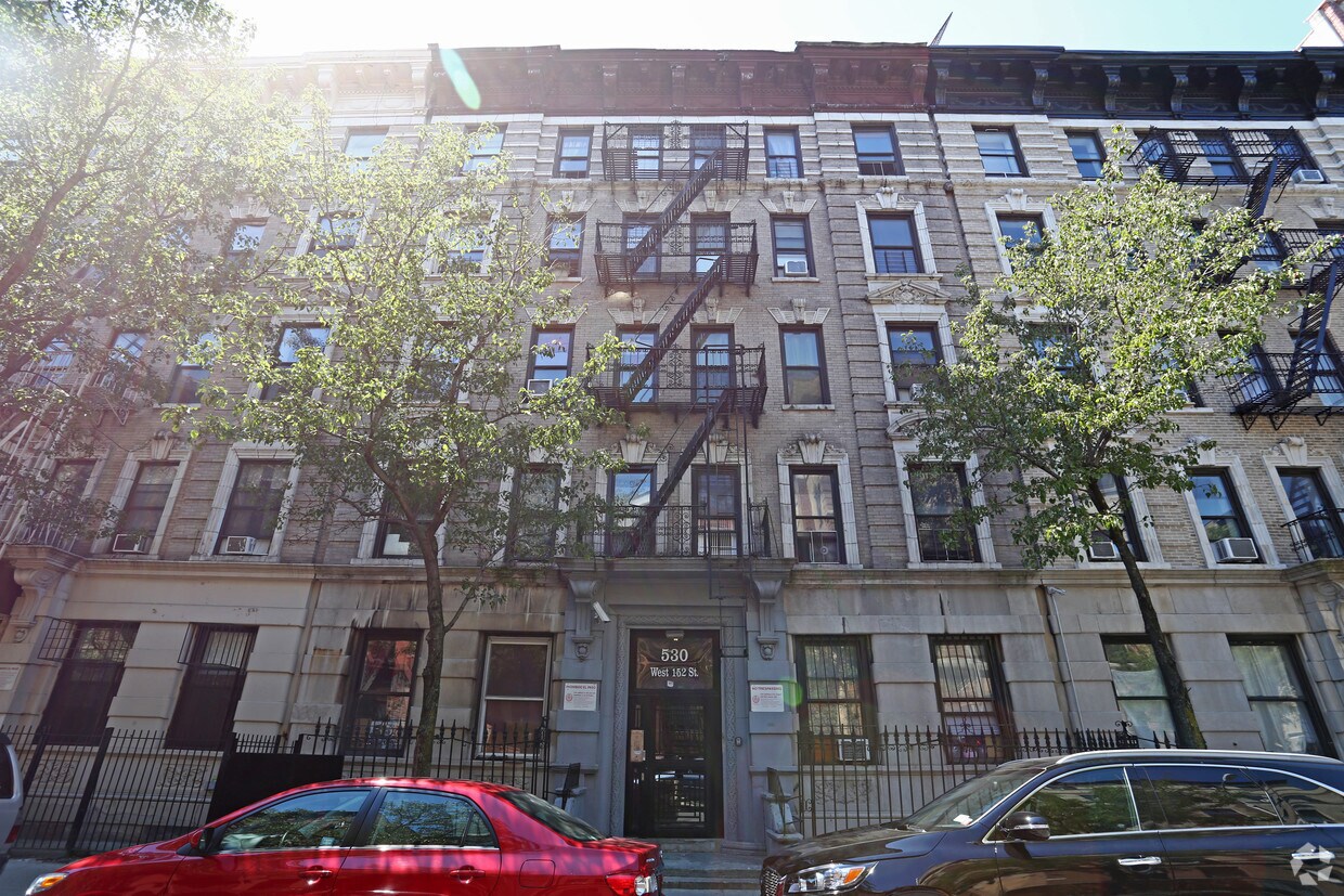 Building Photo - 530 W 152nd St