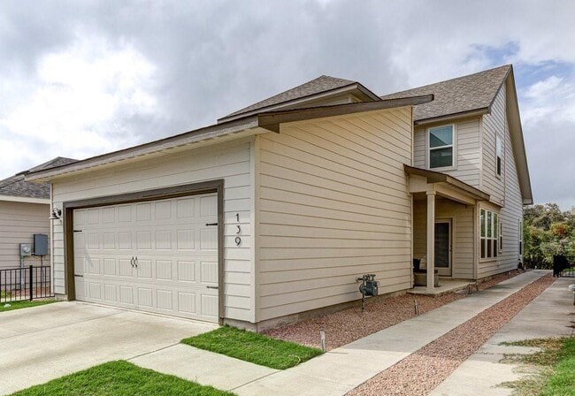 Building Photo - 139 Mount Ord Ln