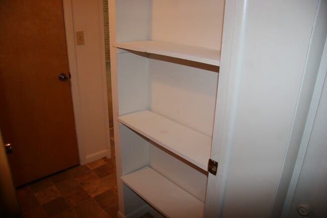 Foto del edificio - 121 W Stadium Ave