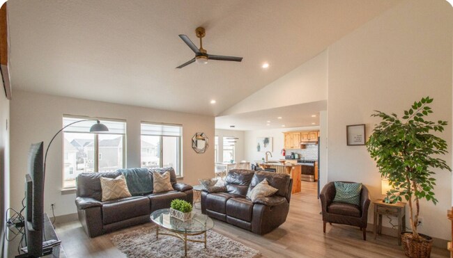 Foto del edificio - 14343 S Highfield Dr