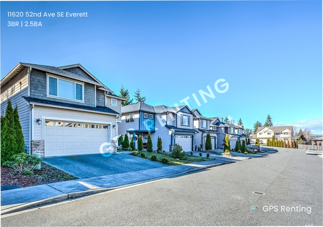 Foto del edificio - Stylish And Sleek Everett Home On A Quiet ...