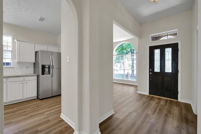 Foto del edificio - 59 Hidden Meadow Dr