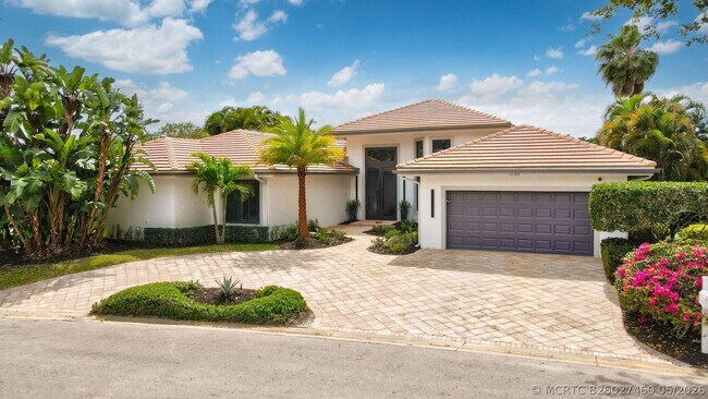 Foto del edificio - 11180 Isle Brook Ct