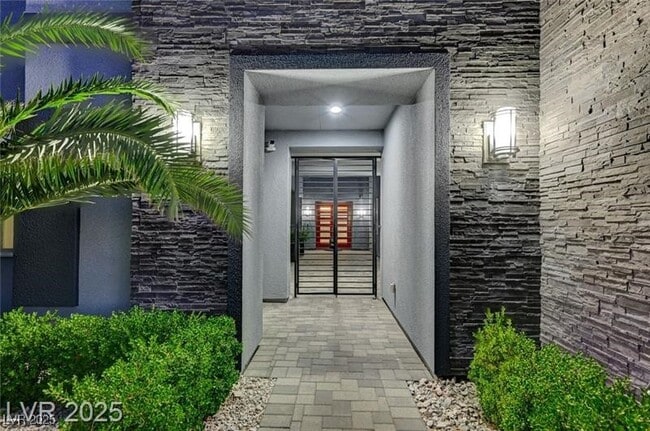 Foto del edificio - 8081 W Ford Ave