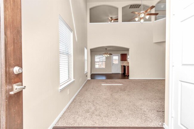Building Photo - 6502 Aspen Shores Ct