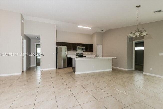 Foto del edificio - 1257 SW Century Ave