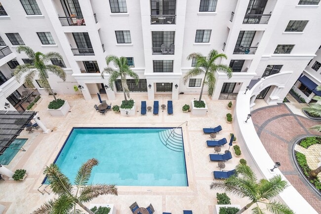 Photo - 233 S Federal Hwy Apartment