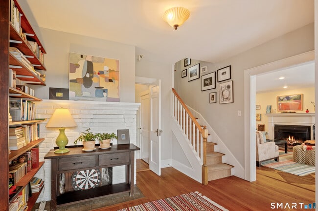 Foto del edificio - 13 Birch St