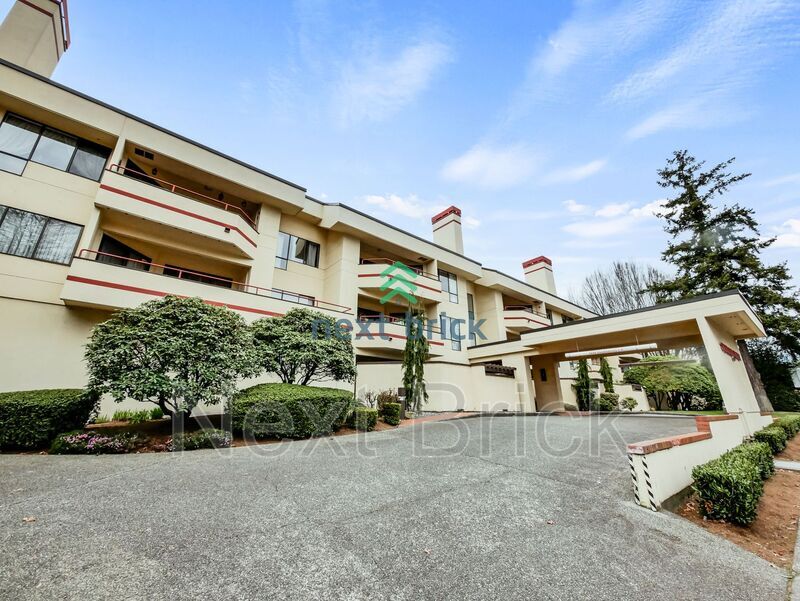 Primary Photo - 401 100th Ave NE