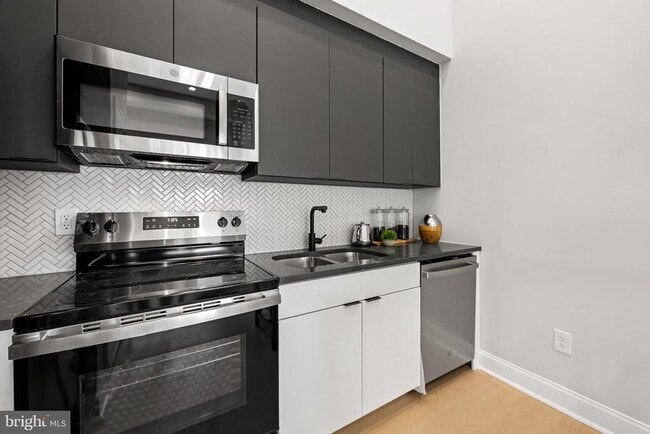 Foto del edificio - 600 N Howard St