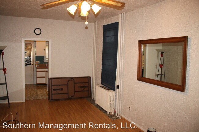 Building Photo - 2 br, 1 bath House - 220 S. Pleasant Ave. ...