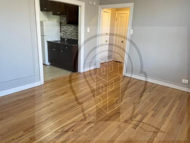 Foto principal - 1 bedroom in CHICAGO IL 60626