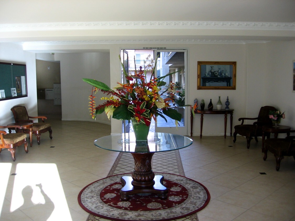 Foto del edificio - 120 De Anza St #207