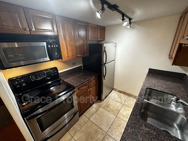 Foto del edificio - 4600 E. Asbury Cir.