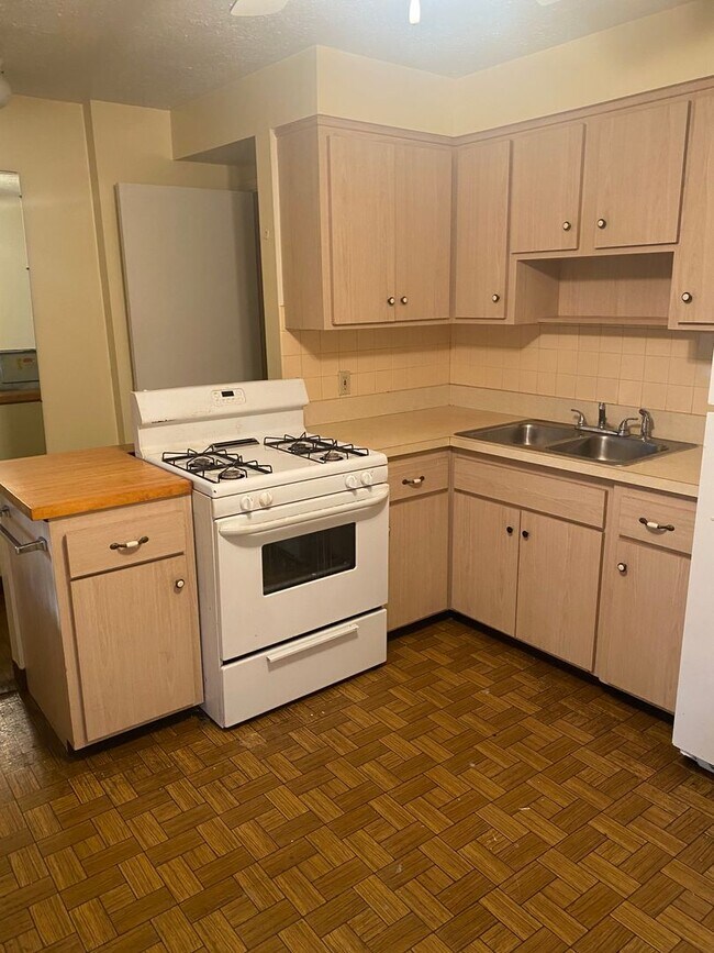 Foto del edificio - Maple Heights Townhome