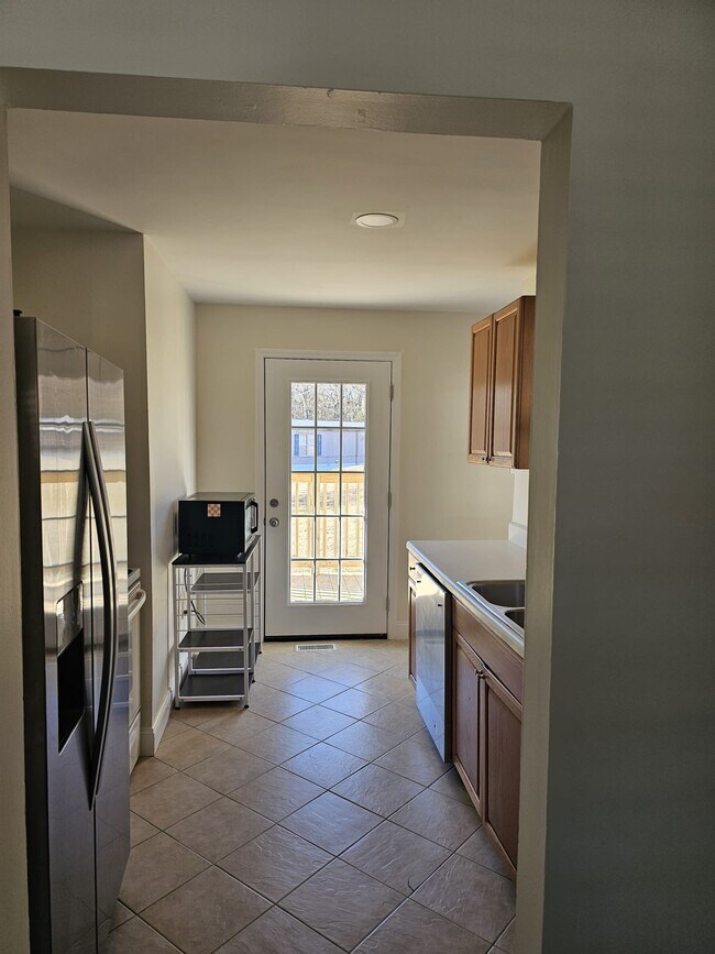 Foto del edificio - 3303 George Light Rd