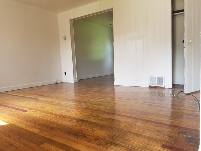 Foto del edificio - 7205 Schley Ct