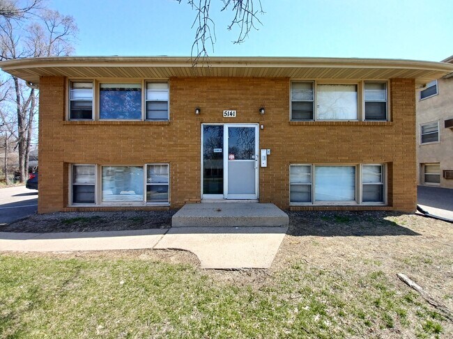 Foto del edificio - 5141 University Ave NE