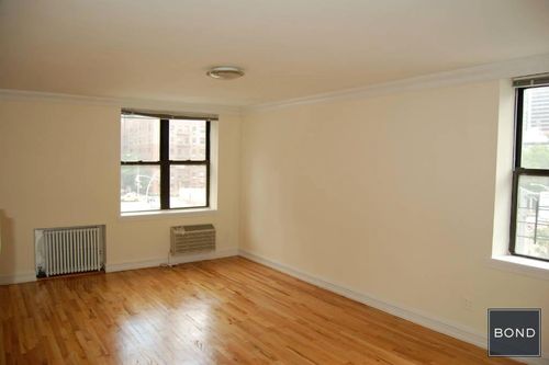 Building Photo - 238 E 36th St