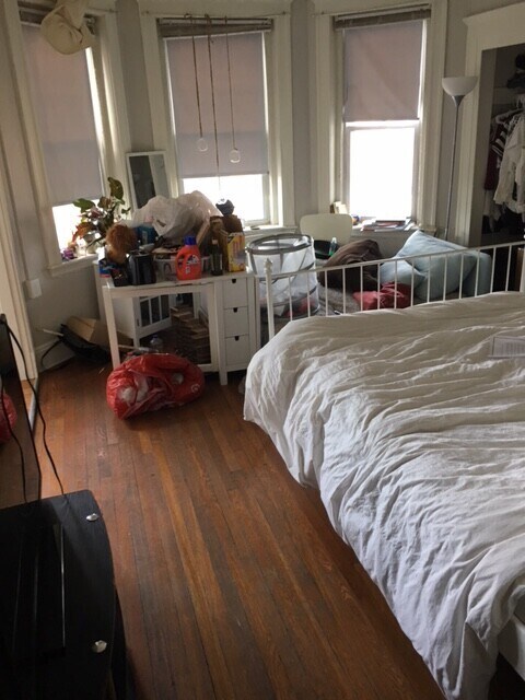 Primary Photo - 1184 Boylston St