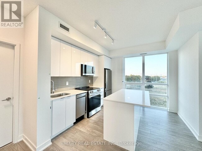 Photo du bâtiment - 225 Malta Ave.