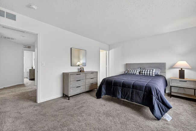 Foto del edificio - Huron Heights/Huron Ridge
