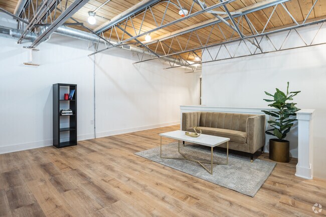 3 habitaciones, 3 baños - 1,660 pies cuadrados - Dormitorio - Greer Mill