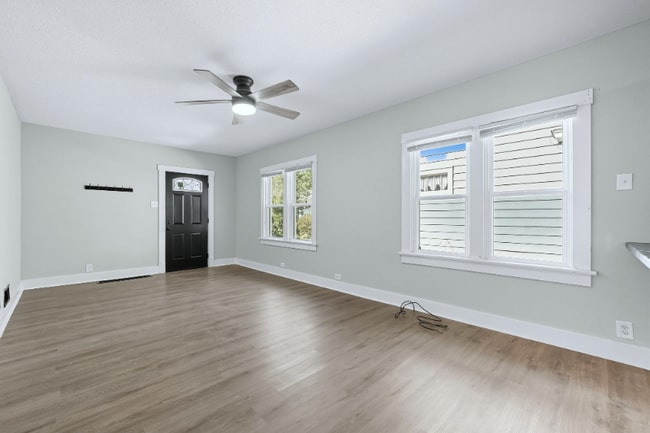 Building Photo - 4321 Tacoma Ave